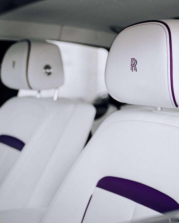 Rolls-Royce cabin